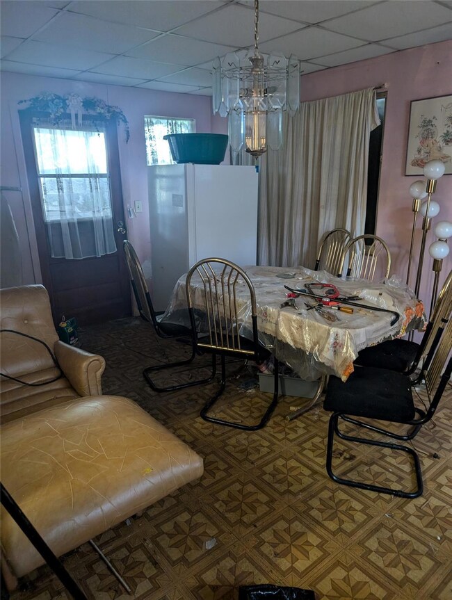 Florida room / enclosed patio