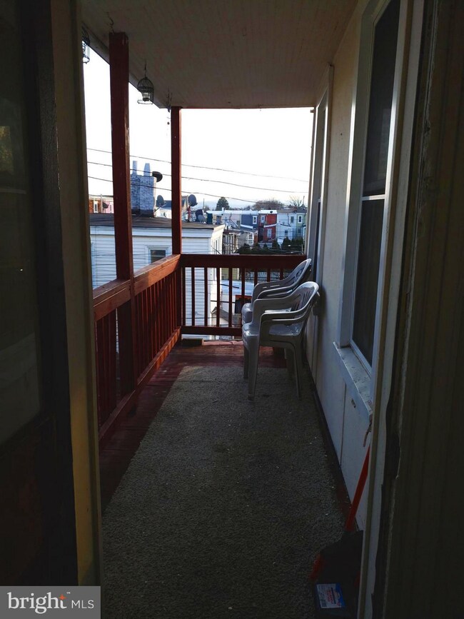 108 W Douglass St unit 2, Reading, PA 19601 - photo 7