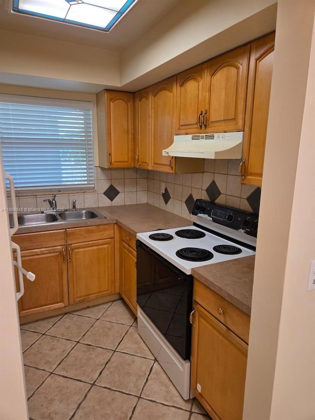 3500 Harrison St unit 10, Hollywood, FL 33021 - photo 6