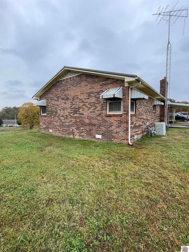 729 Lebanon St, Wingo, KY 42088 - photo 3