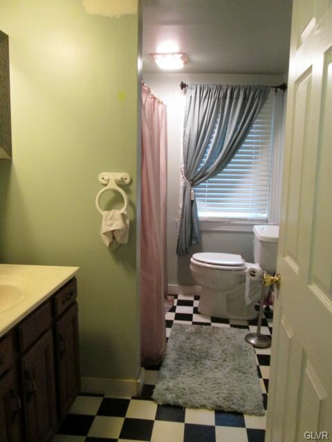 2208 Hillside Rd, Slatington, PA 18080 - photo 5