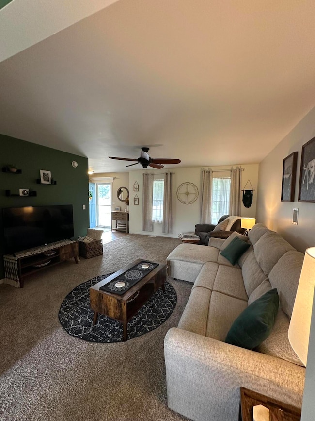 627 Fieldcrest Cir, Wanatah, IN 46390 - photo 5