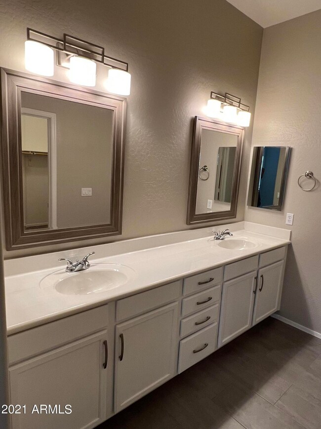 25 S Quinn Cir unit 33, Mesa, AZ 85206 - photo 7