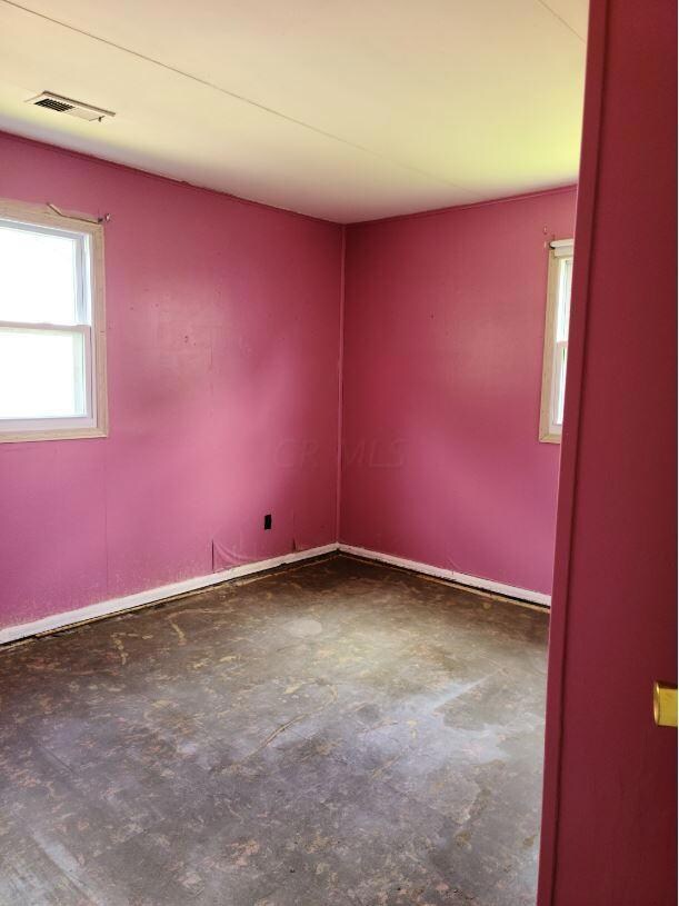 216 S Yearling Rd, Columbus, OH 43213 - photo 4