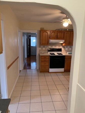 34 Benham St unit 1, Medford, MA 02155 - photo 5