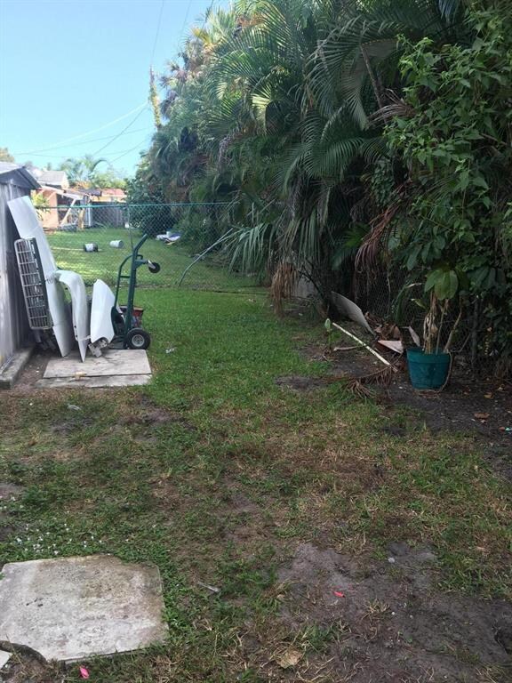 4674 Hairland Dr, West Palm Beach, FL 33415 - photo 5