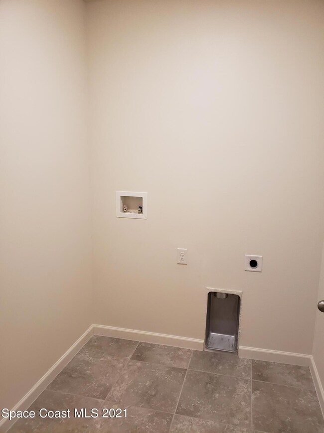 6546 Split Rail Ln, Sharpes, FL 32927 - photo 5