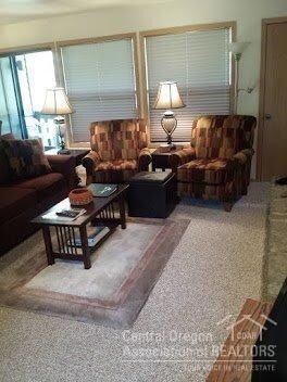 57387 Beaver Dr unit 37C, Bend, OR 97707 - photo 3