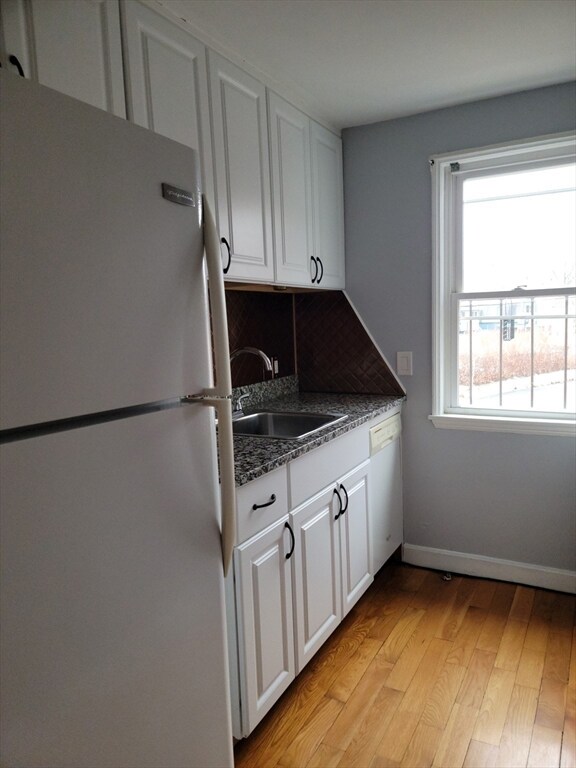 20 Newman Rd unit 3, Malden, MA 02148 - photo 6