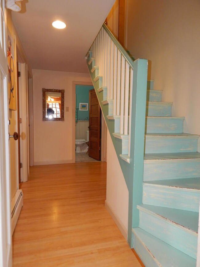 25 Massachusetts Ave, Old Orchard Beach, ME 04064 - photo 5
