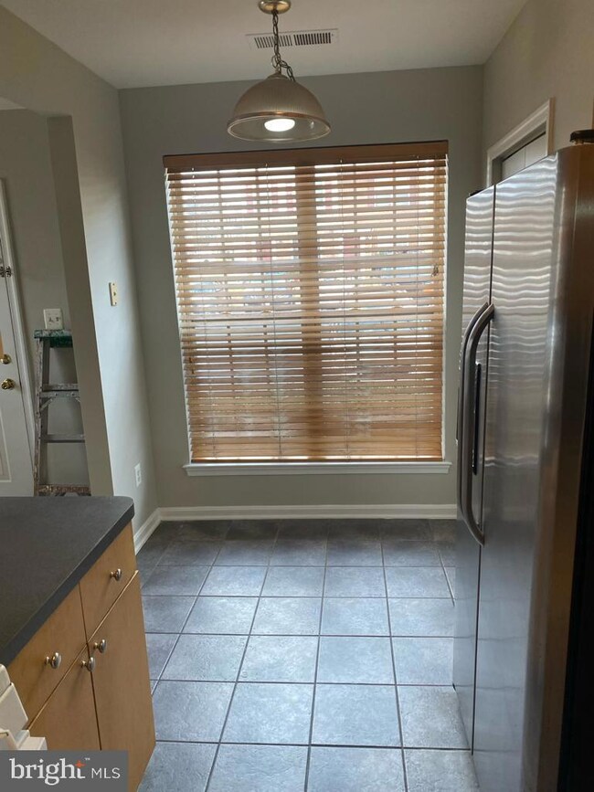 2490 Quick St unit 101, Herndon, VA 20171 - photo 7