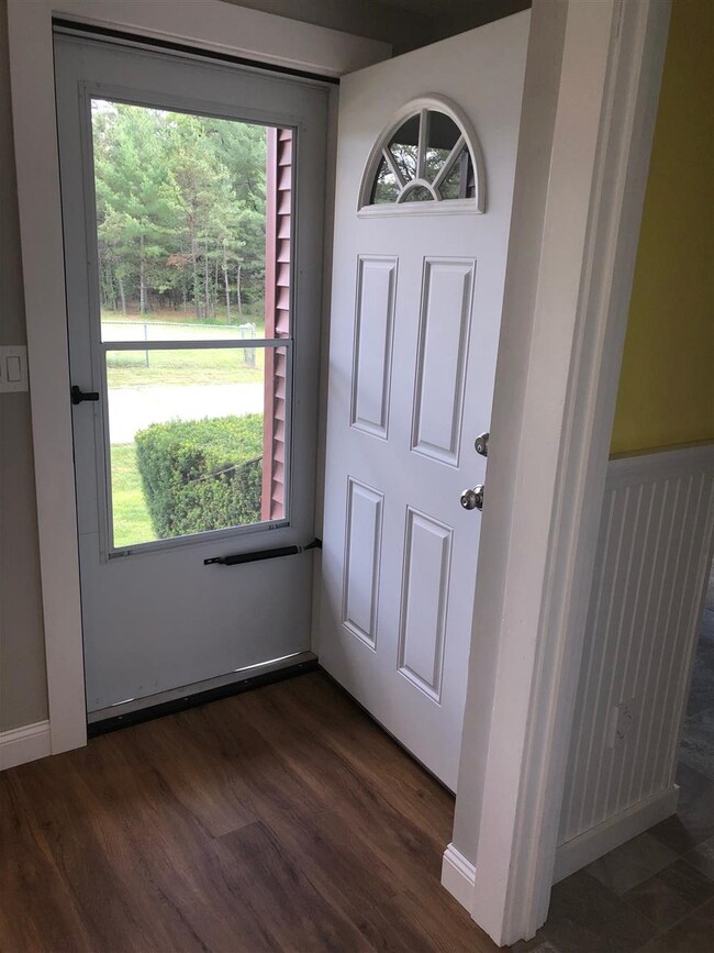 158 Chestnut Hill Rd, Rochester, NH 03867 - photo 3