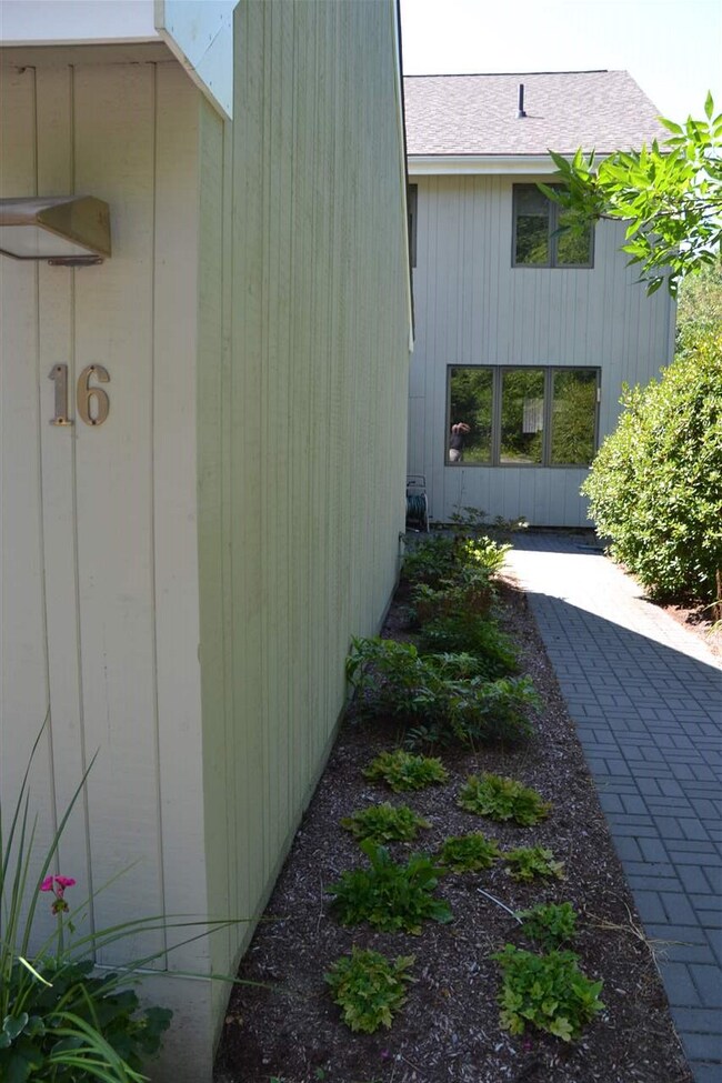 5 Mountain Dr W, Wolfeboro, NH 03894 - photo 7