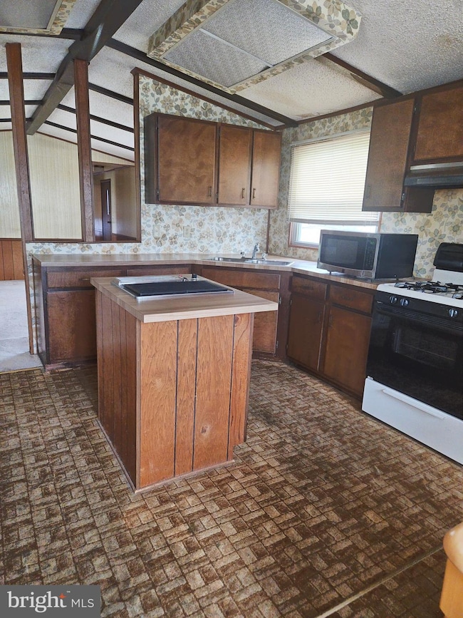 23 Winding Way, Southampton Township, NJ 08088 - photo 5