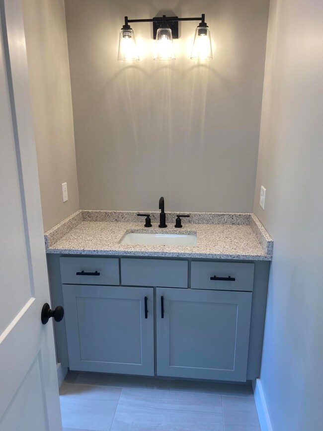 33 Chicopee Rd, Standish, ME 04084 - photo 7