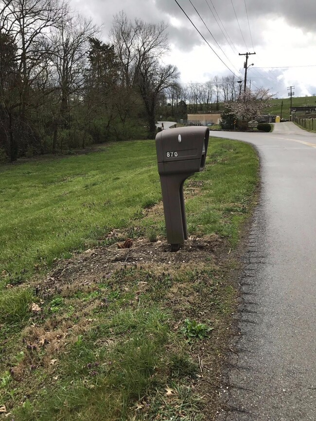 870 Glass Mill Rd, Wilmore, KY 40390 - photo 3