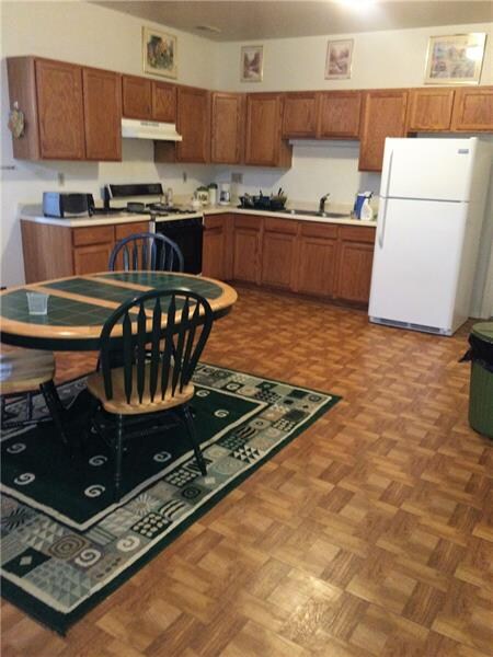 Unit 2 large eat in kitchen