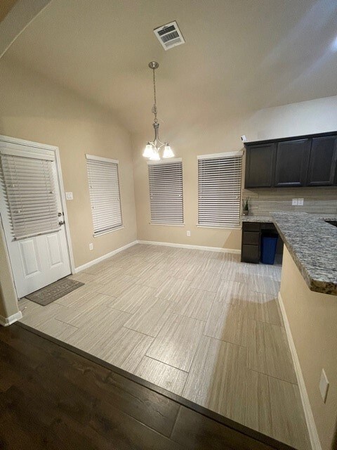 715 Rim Water Dr, Alvin, TX 77511 - photo 7