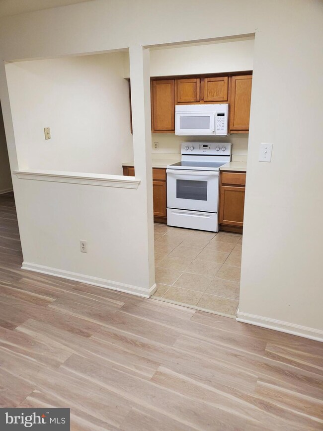 207 Highland Blvd unit 25, New Castle, DE 19720 - photo 6