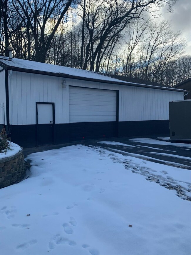 1956 W Springville Rd, La Porte, IN 46350 - photo 6