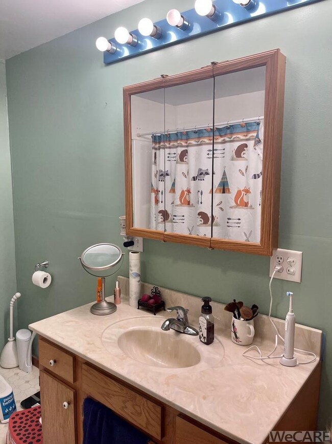 119 Elm St, Cairo, OH 45820 - photo 4