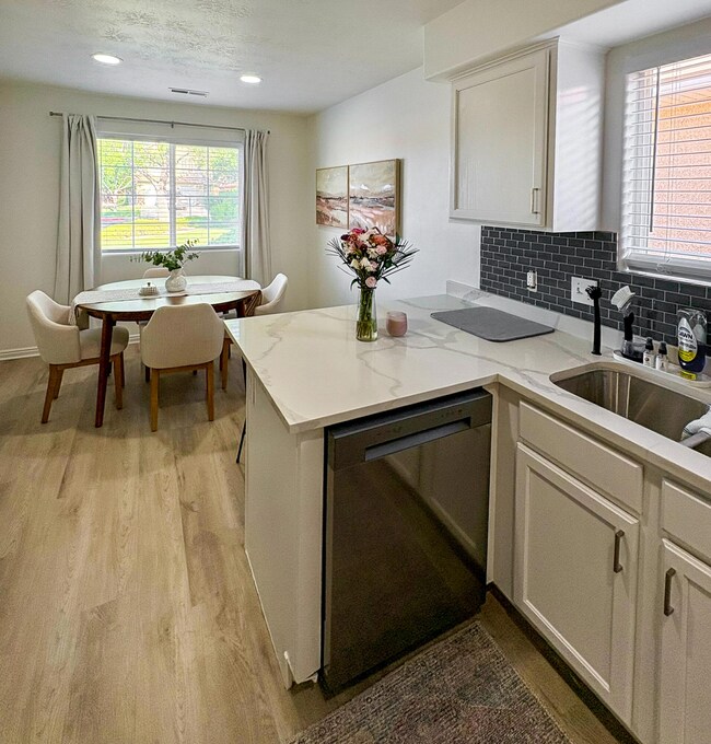 2930 E 450 N unit F24, Saint George, UT 84790 - photo 6