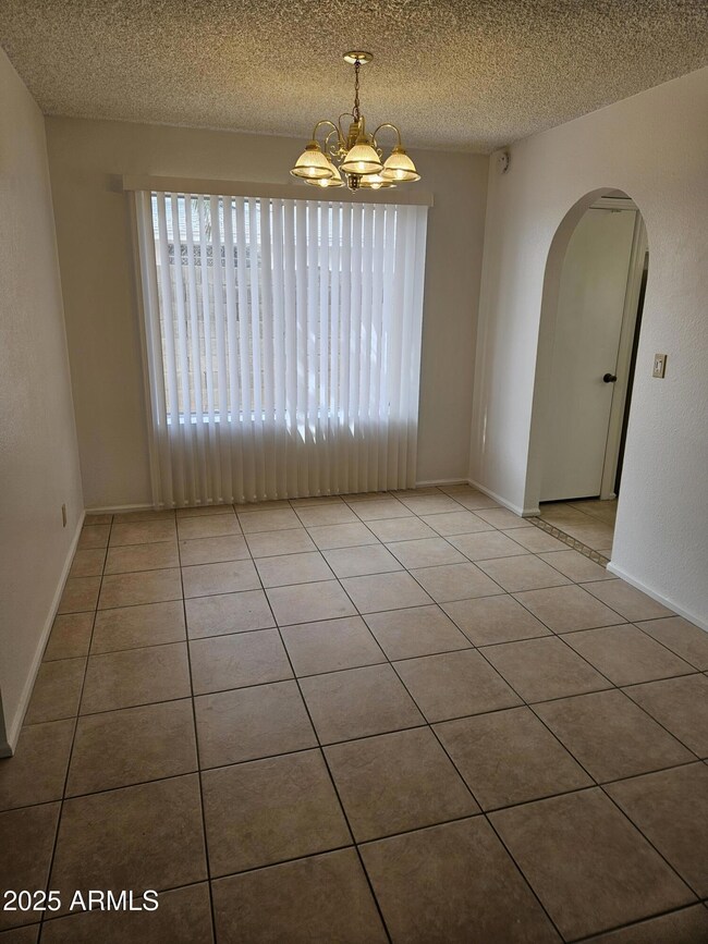 848 W Kiva Ave, Mesa, AZ 85210 - photo 5
