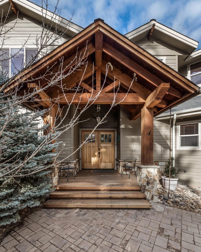 60881 Grand Targhee Dr, Bend, OR 97702 - photo 2