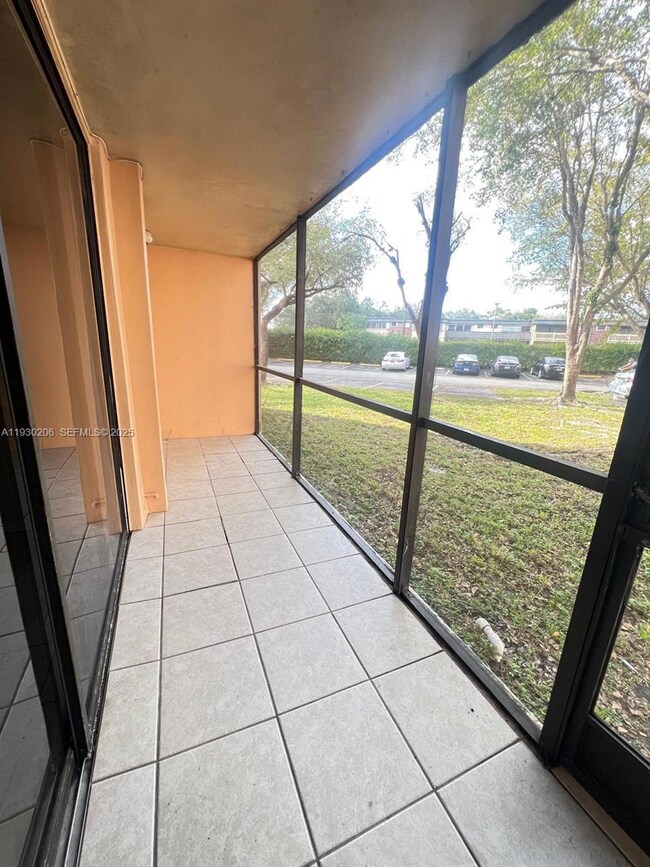 8600 SW 133rd Ave Rd unit 107, Miami, FL 33183 - photo 7