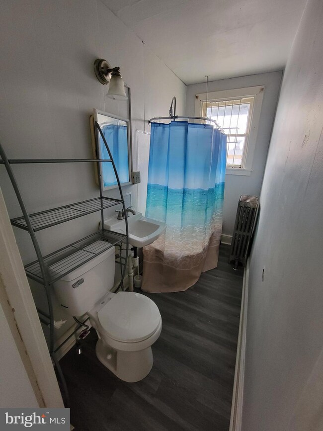 324 Spring St, Reading, PA 19601 - photo 3