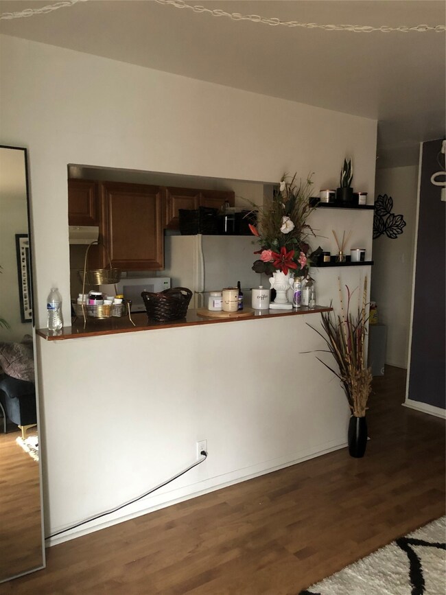 2509 Driscoll St unit 5, Houston, TX 77019 - photo 2