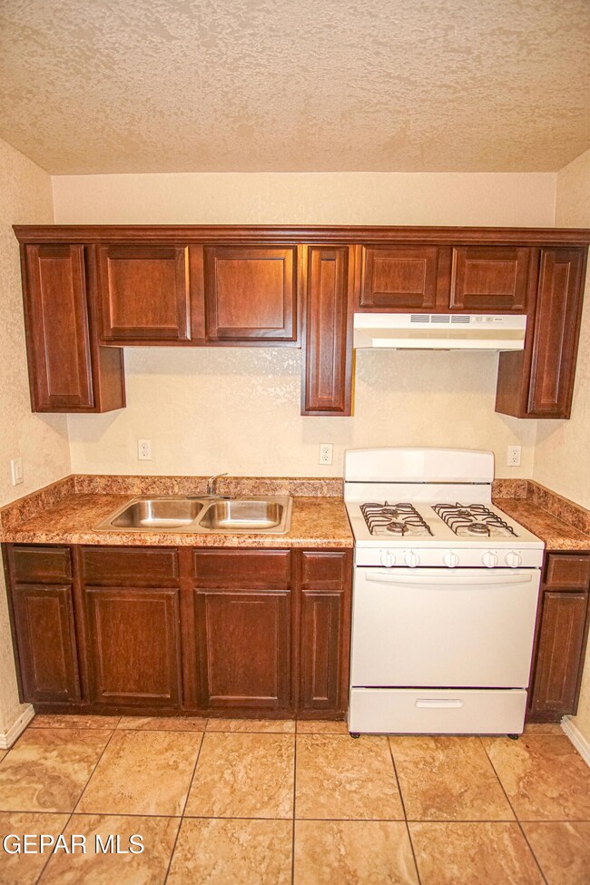 7. Kitchen