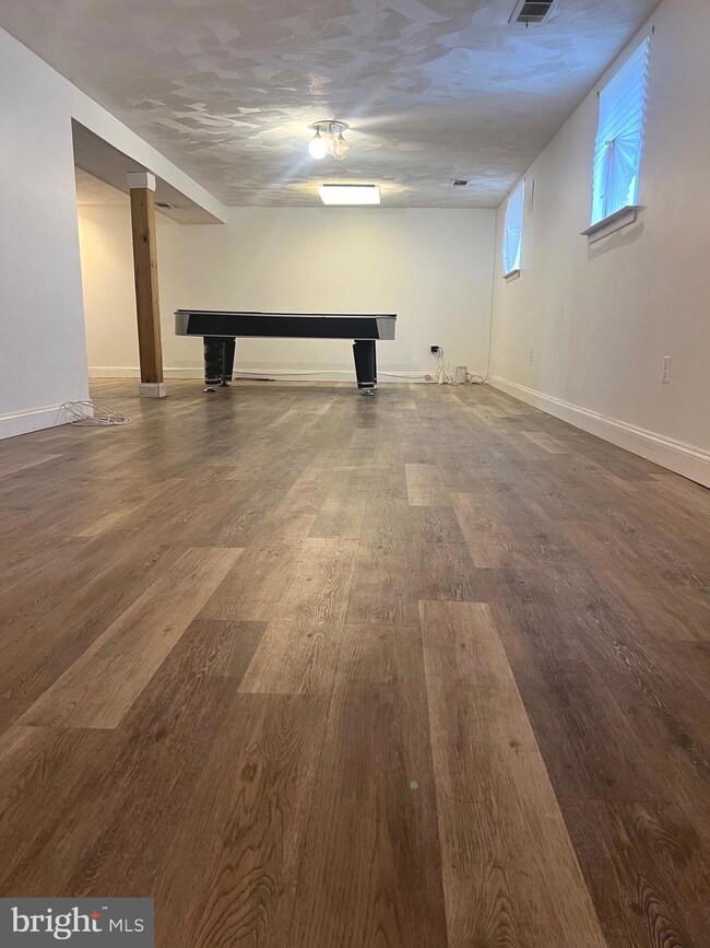 805 Suburbian Rd, Reisterstown, MD 21136 - photo 5