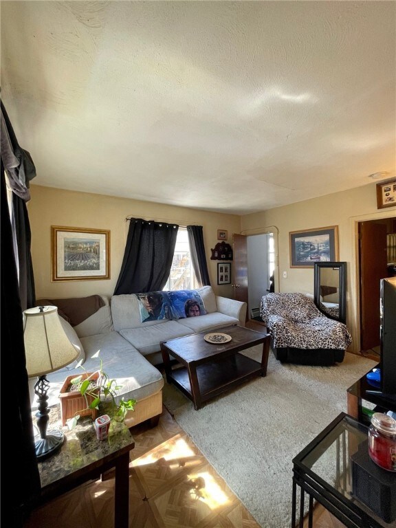 201 Dunnell Ave, Pawtucket, RI 02860 - photo 4