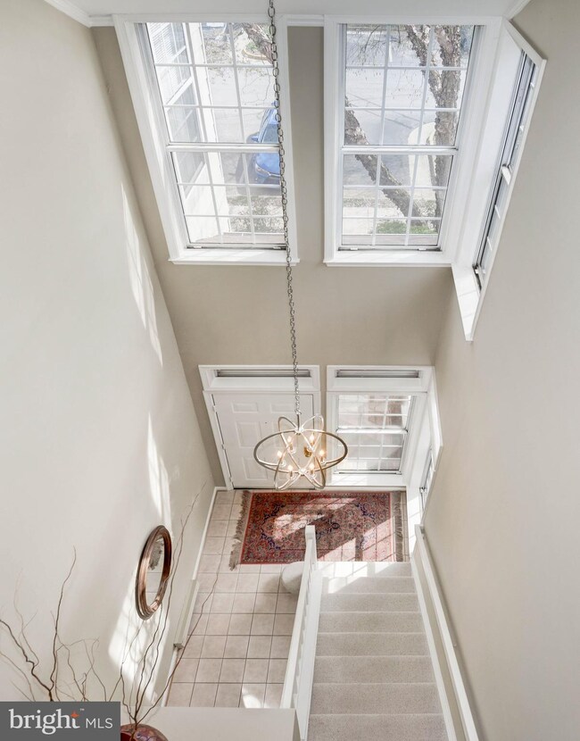 11312 Sundial Ct, Reston, VA 20194 - photo 2