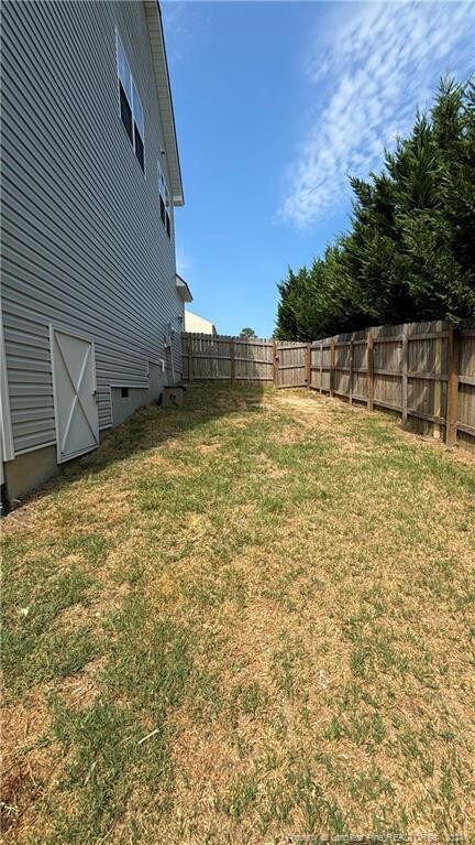 1421 Deal St, Fayetteville, NC 28306 - photo 7