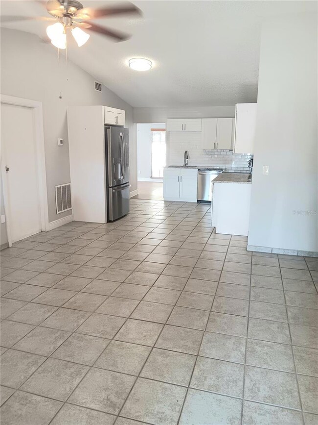 21439 Northwood Dr, Lutz, FL 33549 - photo 4