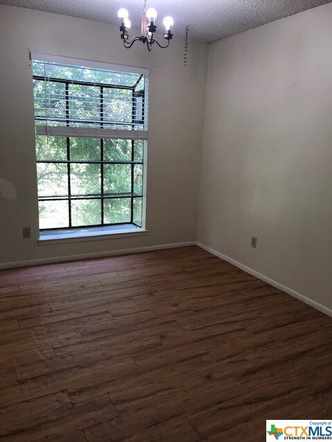 603 Bracewood Cir, San Marcos, TX 78666 - photo 4