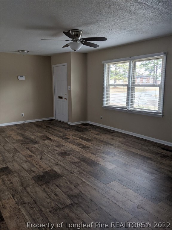 1202 Castle Rock Dr, Fayetteville, NC 28304 - photo 5