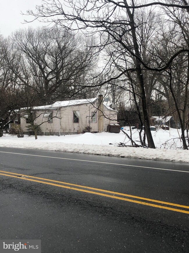 1309 Burlington Bypass, Burlington, NJ 08016 - photo 5