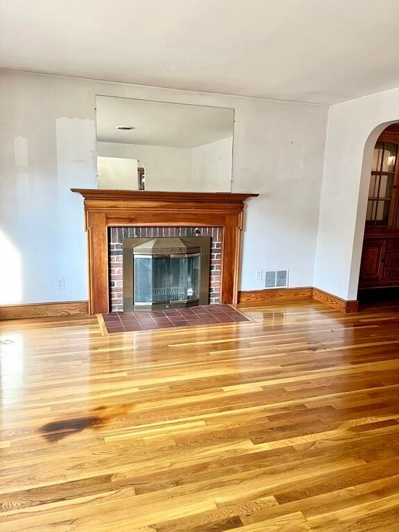 64 Cordis St, Wakefield, MA 01880 - photo 2