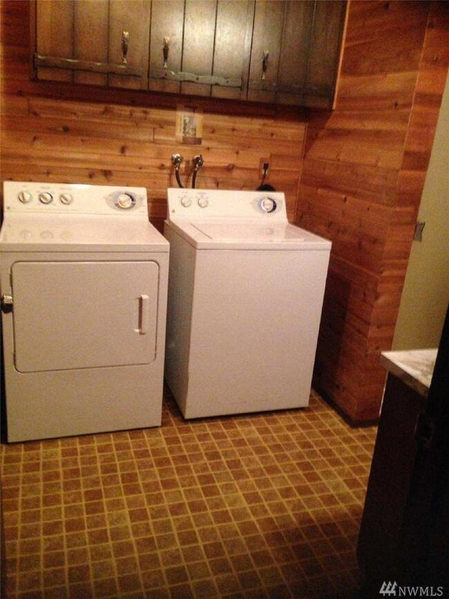 12841 Bald Hill Rd SE, Yelm, WA 98597 - photo 3