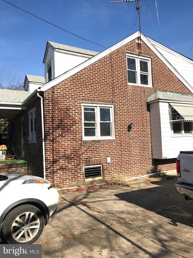 144 Park Ave, Gloucester City, NJ 08030 - photo 2