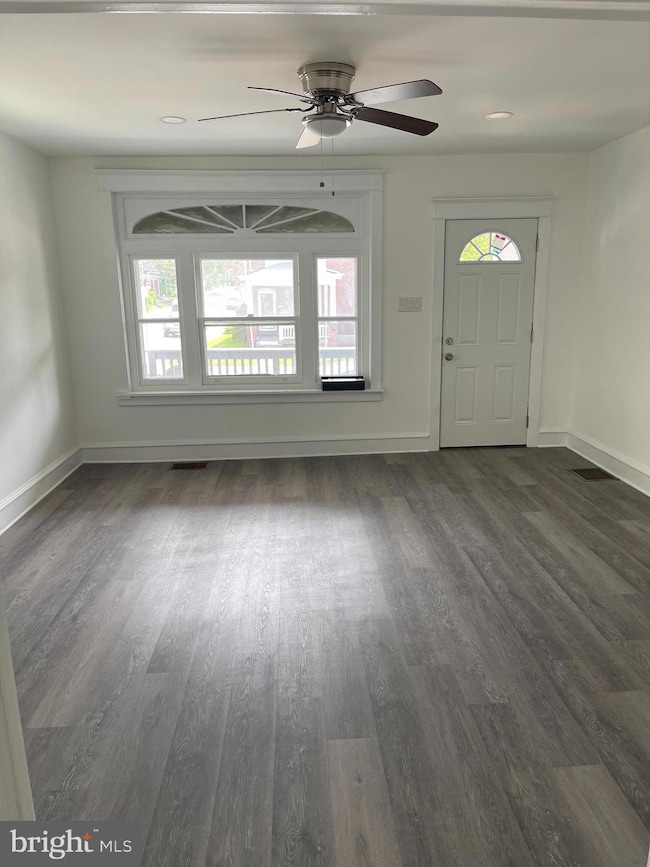 1257 Queen St, Pottstown, PA 19464 - photo 4