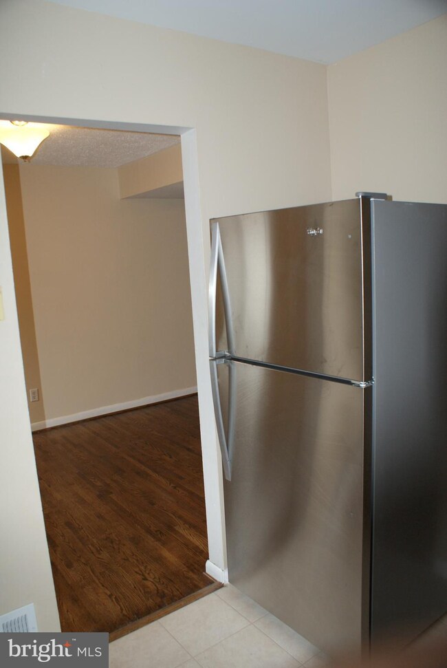 6514 Columbia Park Rd, Hyattsville, MD 20785 - photo 6