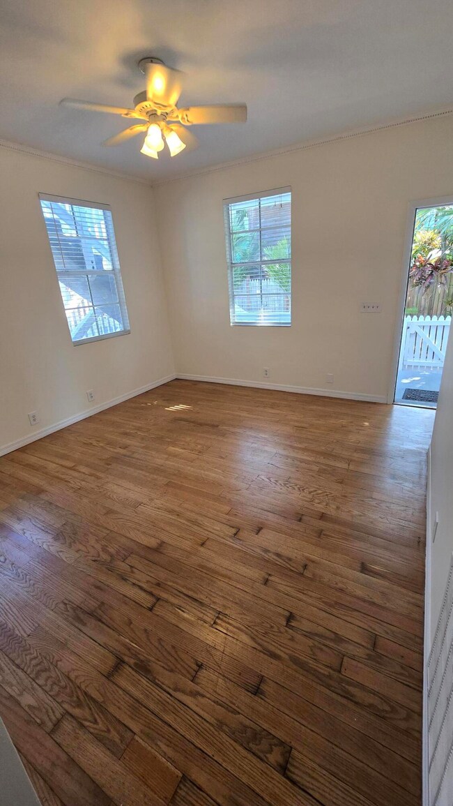 827 Baptist Ln unit 1, Key West, FL 33040 - photo 6