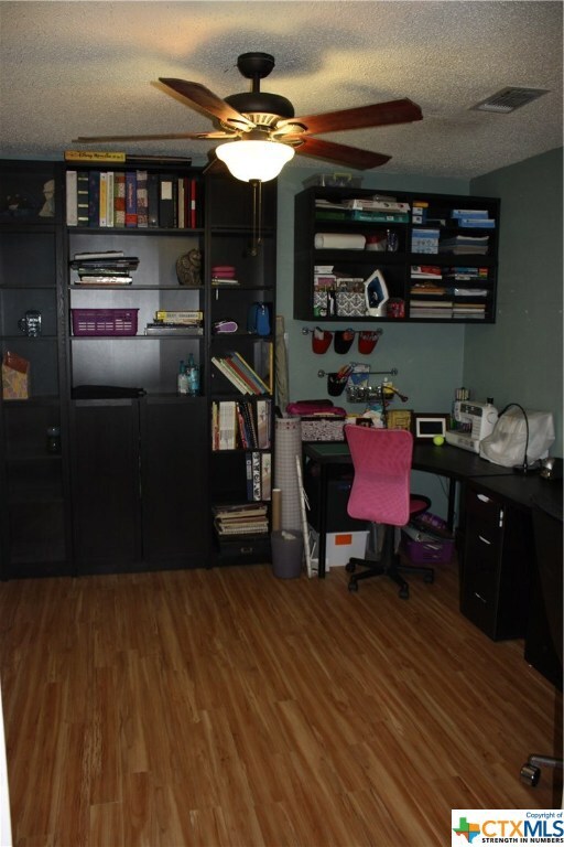 707 Allen St, Copperas Cove, TX 76522 - photo 5