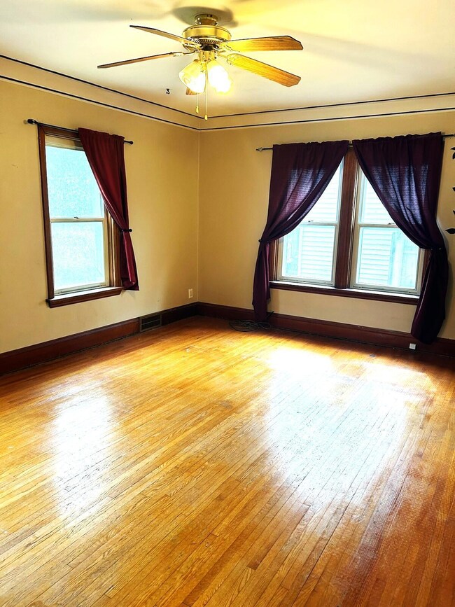 1016 Kimball St, Sault Sainte Marie, MI 49783 - photo 6