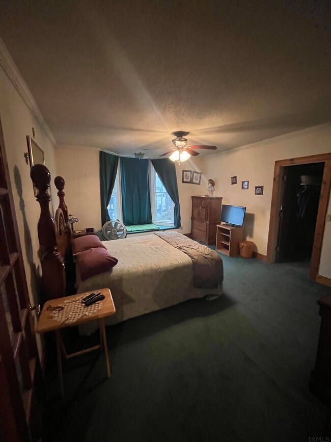 102 W Lyons St, Swayzee, IN 46986 - photo 7