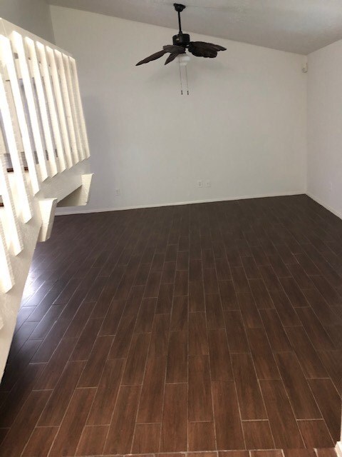 8606 Carriage Creek Dr, Houston, TX 77064 - photo 4